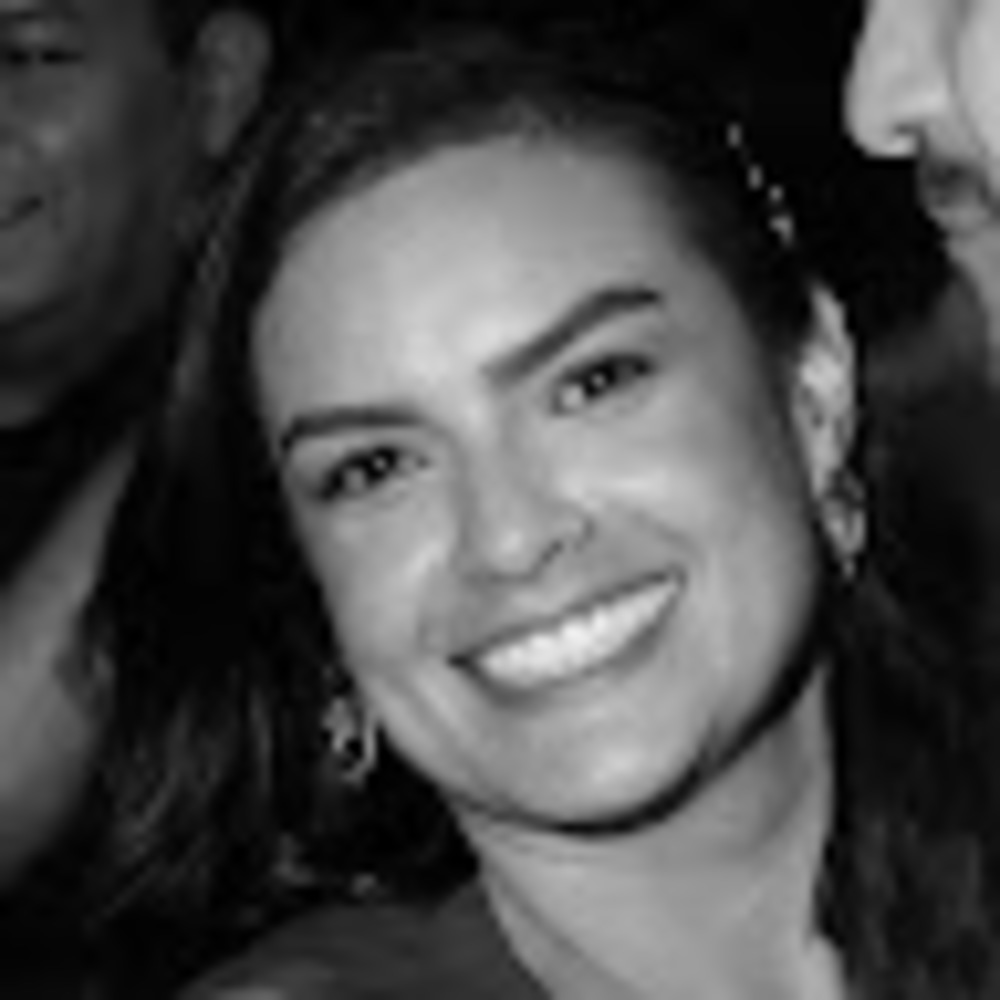 Meet your Posher, Lorena
